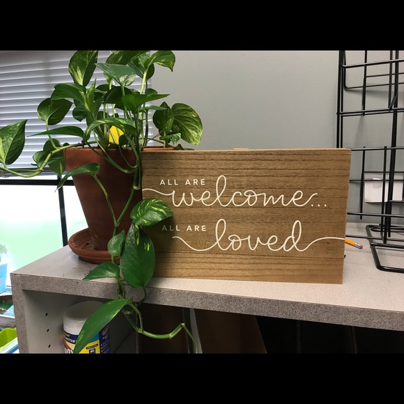 Meet your Posher, Cyndi - Picture 7 of 7